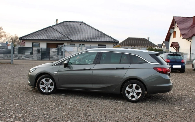 Opel Astra cena 42800 przebieg: 122000, rok produkcji 2016 z Oświęcim małe 781